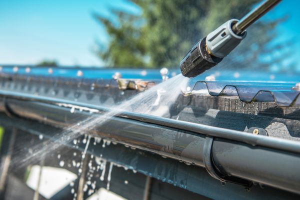 Galvanized Gutter Placement